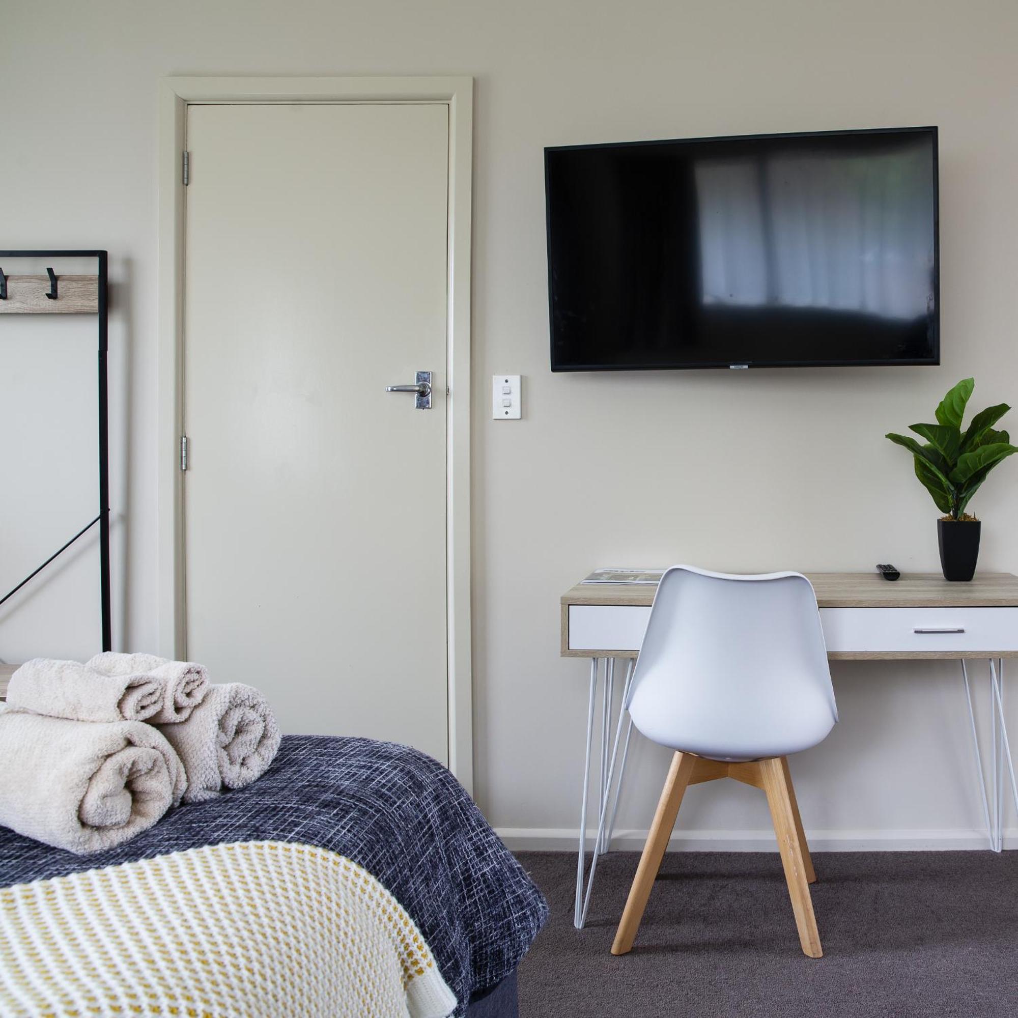 Chic Private Studio 5 Mins From Airport And Shops Villa Christchurch Exterior foto